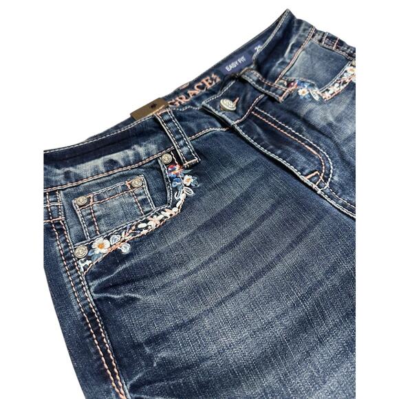 Grace in LA Women's Cactus Floral Embroidered Bootcut Stretch Jeans - Picture 4 of 4